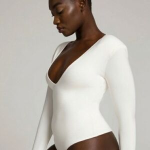 Good American Long Sleeve Bodysuit SZ 4X NWT